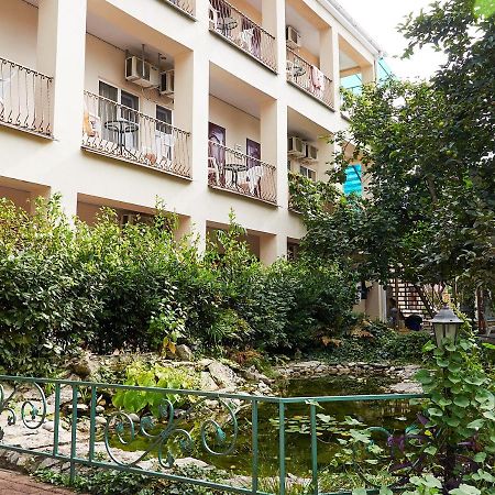 Отель Marco Club Гагра Экстерьер фото