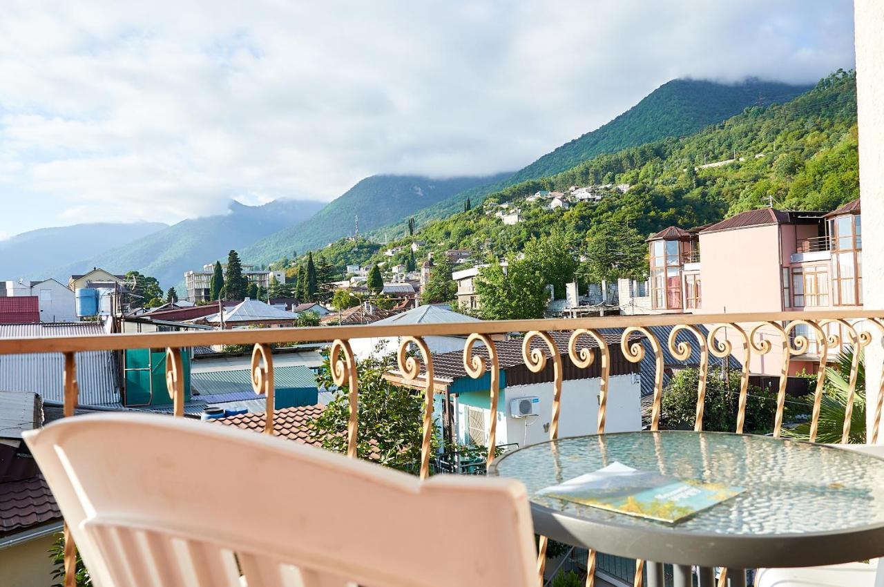 Отель Marco Club Гагра Экстерьер фото